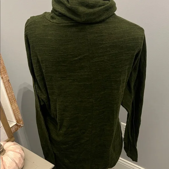 Forest Green Cowl Neck Women's Sweater Stitch Fix - Picture 5 of 6